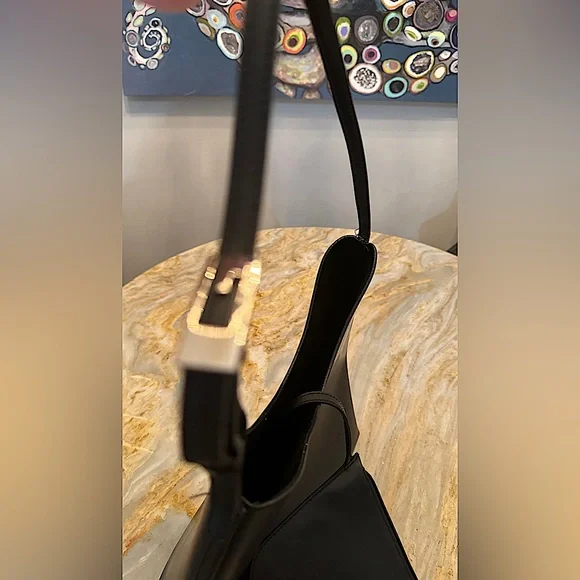 ‼️SOLD‼️Tom Ford Era Gucci Handbag with Attached Wallet, Gucci G Logo Buckle - Picture 5 of 16